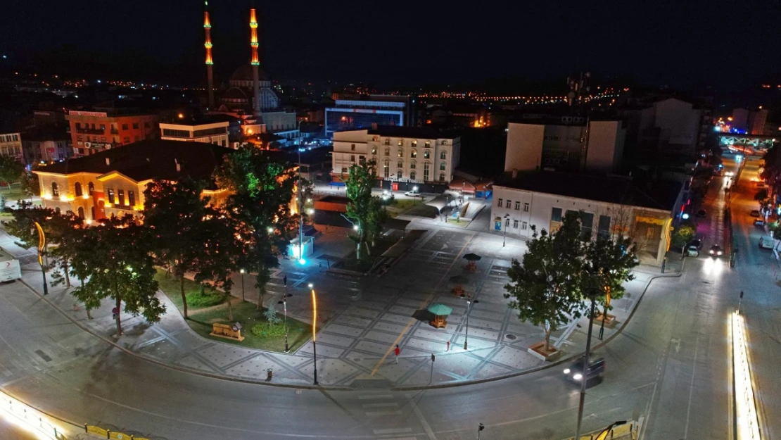 15 Temmuz demokrasi meydanı ve yer altı otoparkı, demokrasi ve millî birlik günü'nde açılıyor