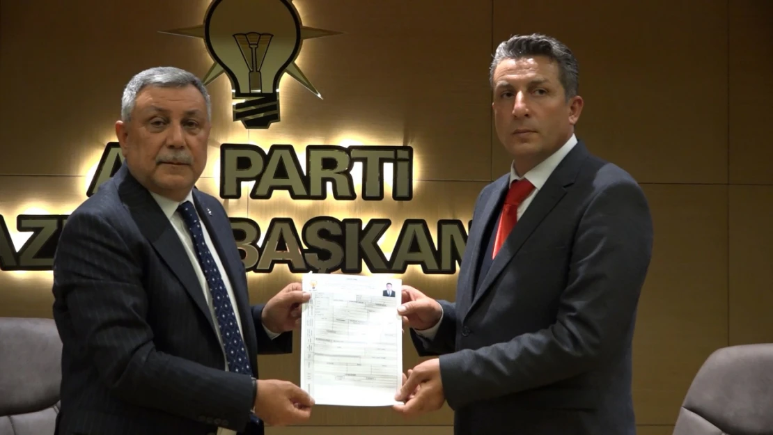 AK Parti Elazığ Milletvekili aday adayı Erdem, resmi müracaatını yaptı