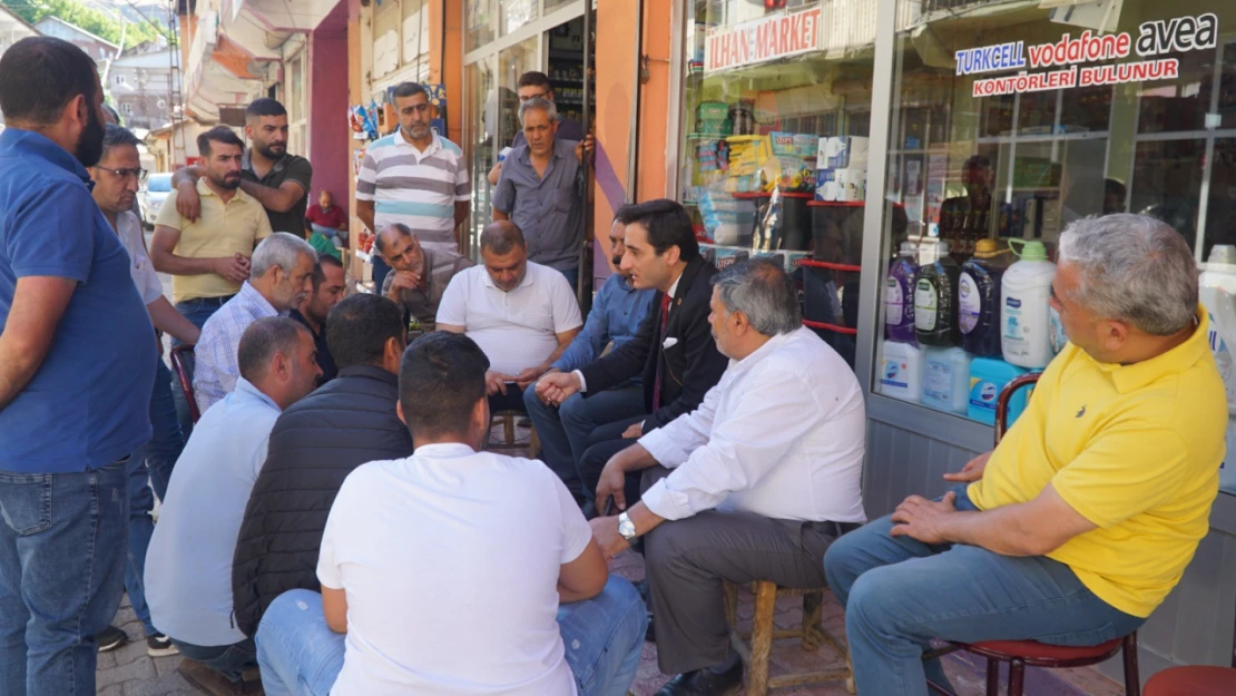 Başkan Akın, firma ve köy sakinleri arasında aracı oldu