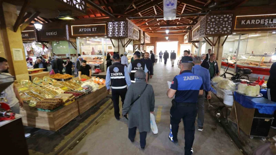 Elazığ Belediyesi bayram hazırlıklarını sürdürüyor