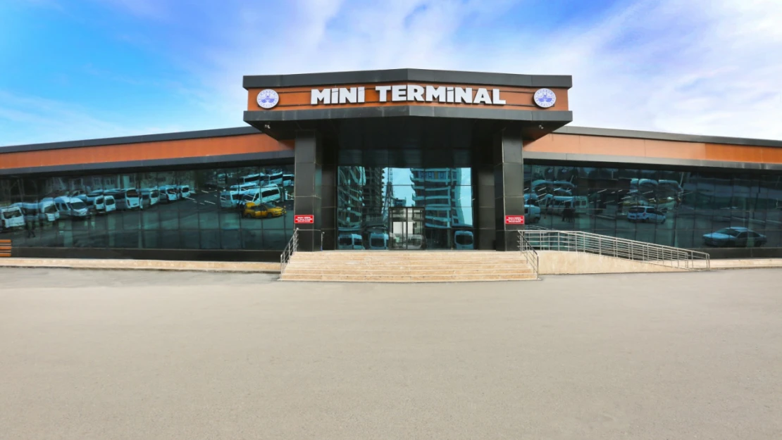 Elazığ belediyesi mini terminal binası vatandaşların takdirini topluyor