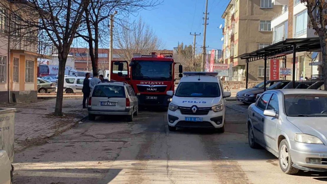 Elazığ'da ev yangını