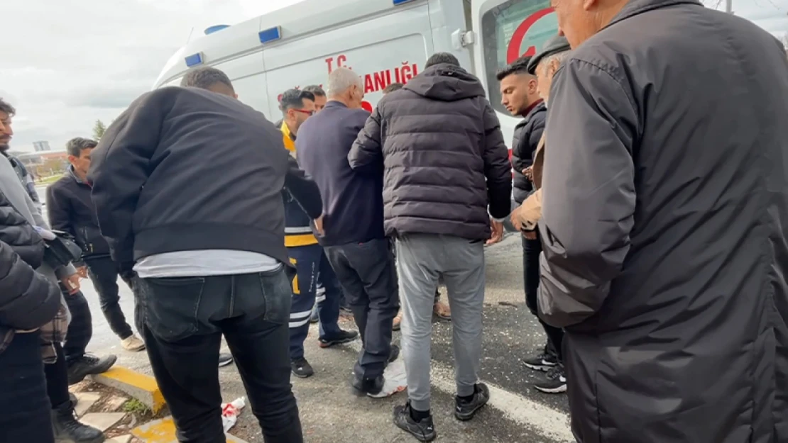 Elazığ'da otomobilin çarptığı vatandaş yaralandı