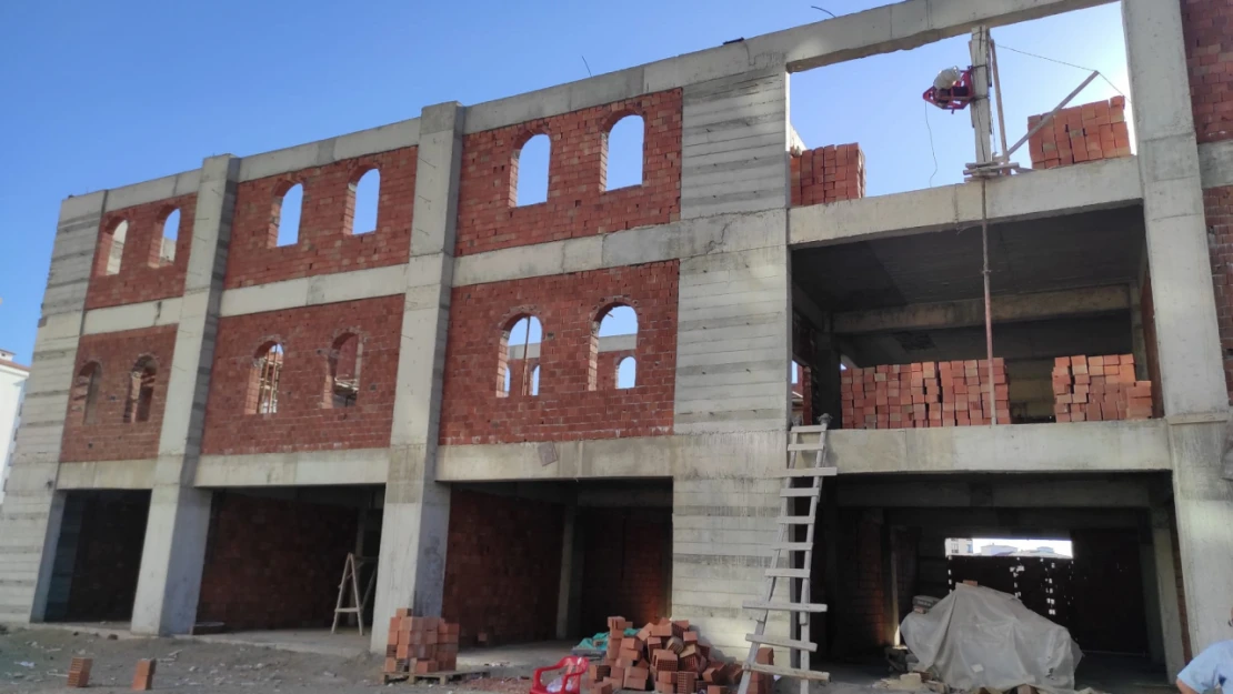 Kuba Camii inşaatı için yardım bekliyor