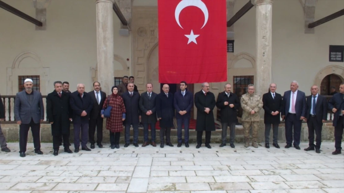 Restorasyonu tamamlanan 228 yıllık cami ibadete açıldı