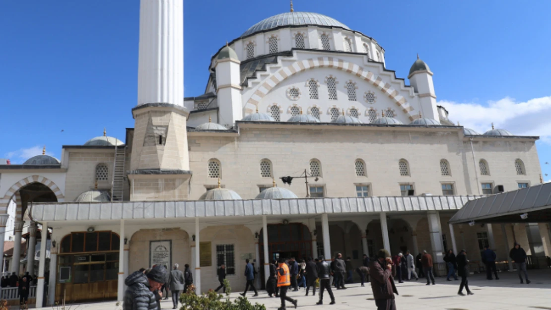 Şehitler için sabah namazında tüm camilerde dua edilecek