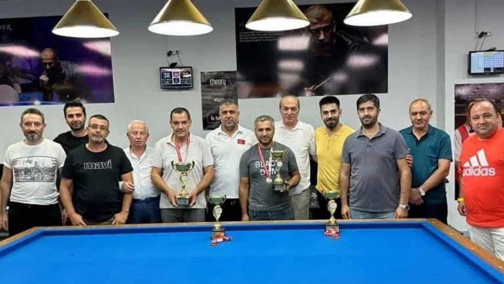 30 ağustos 3 bant bilardo handikaplı zafer bayramı turnuvası gerçekleştirildi