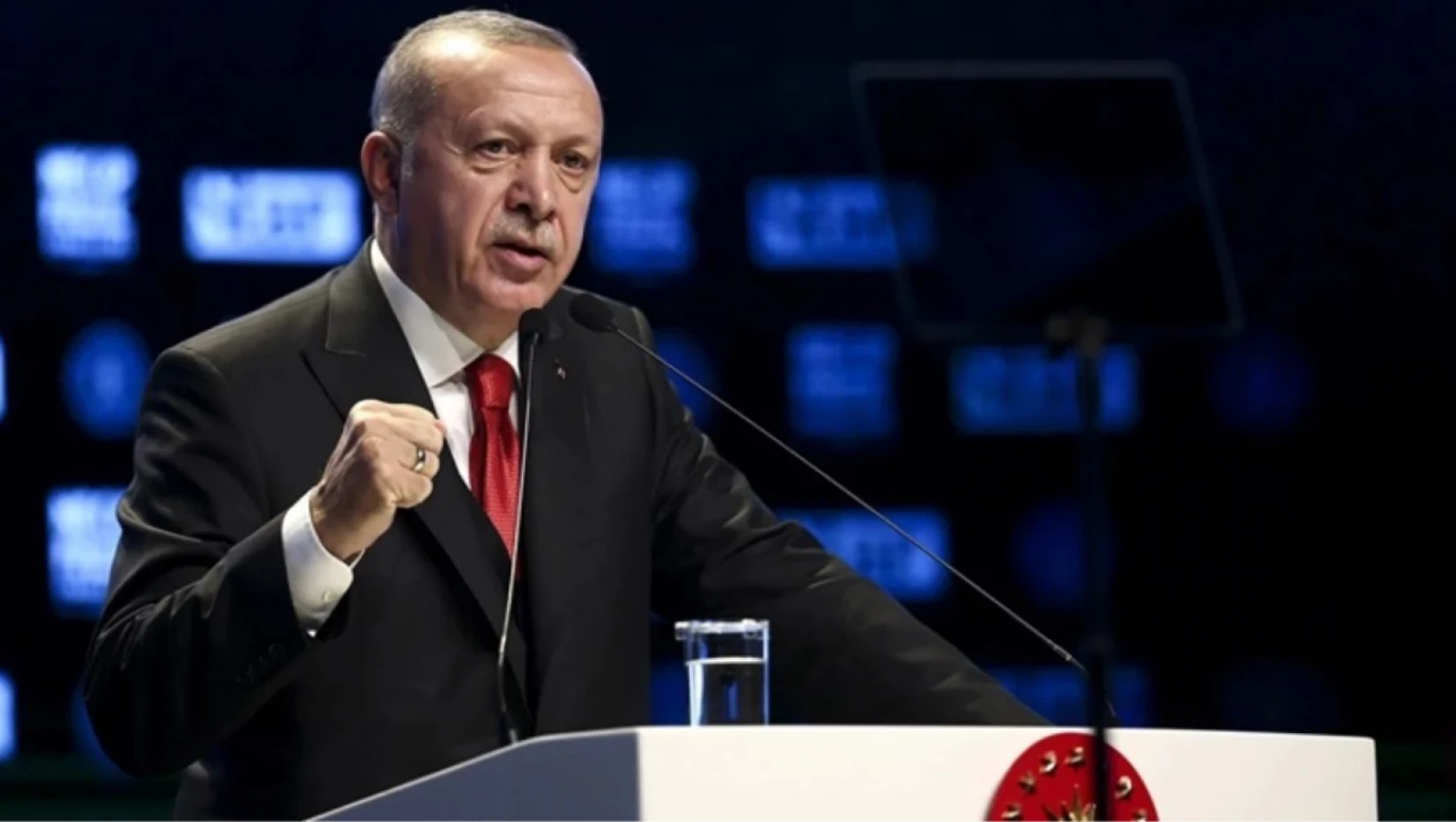 Cumhurbaşkanı Erdoğan aralarında Elazığ'ın da bulunduğu 6 belediye başkanının üstünü çizdi