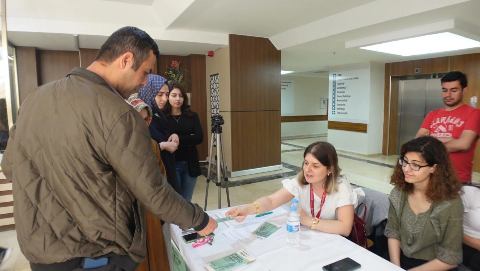 Dünya tütünsüz günü dolayısıyla vatandaşlar bilgilendirildi