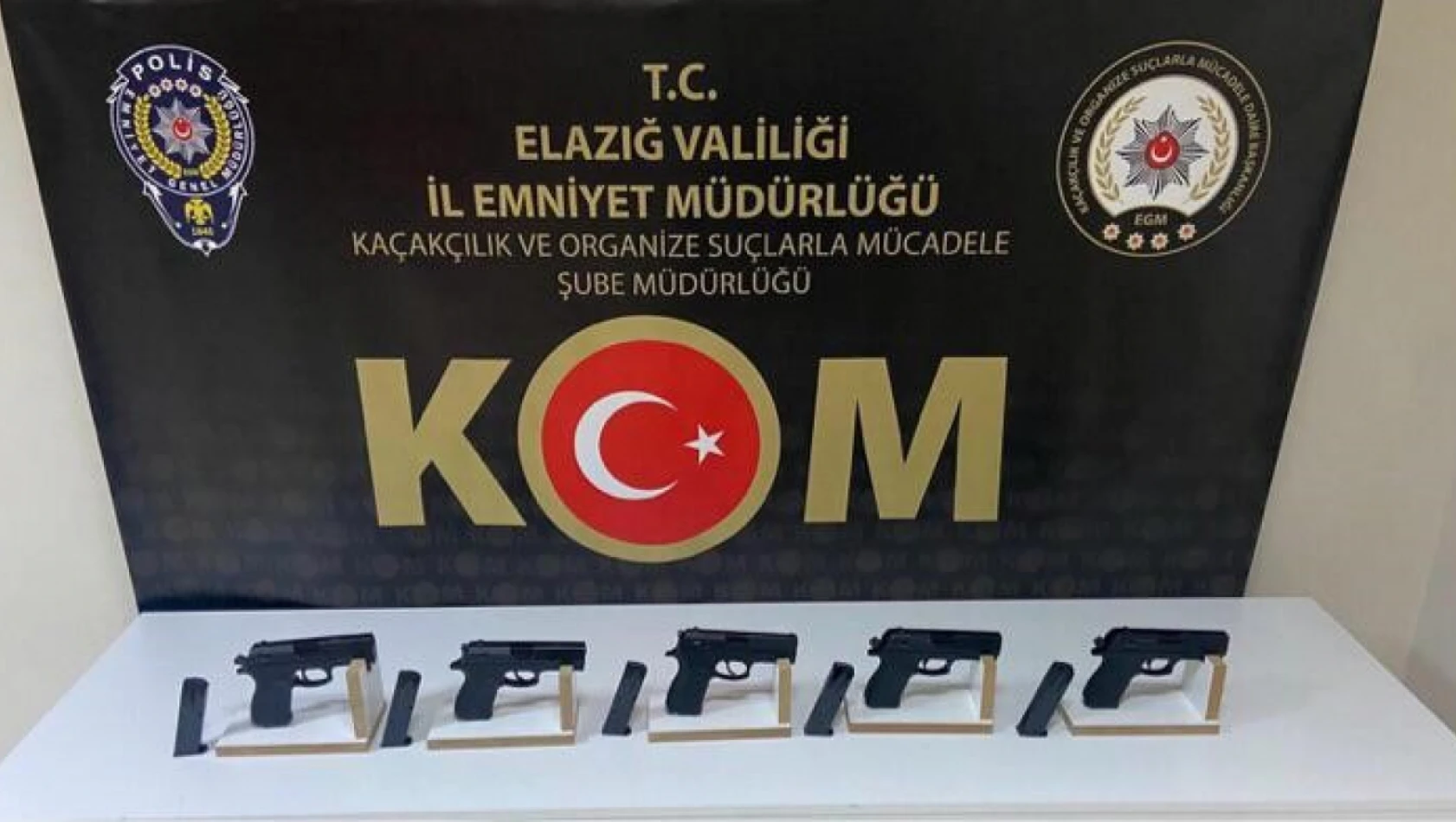 Elazığ'da 5 adet ruhsatsız tabanca ele geçirildi