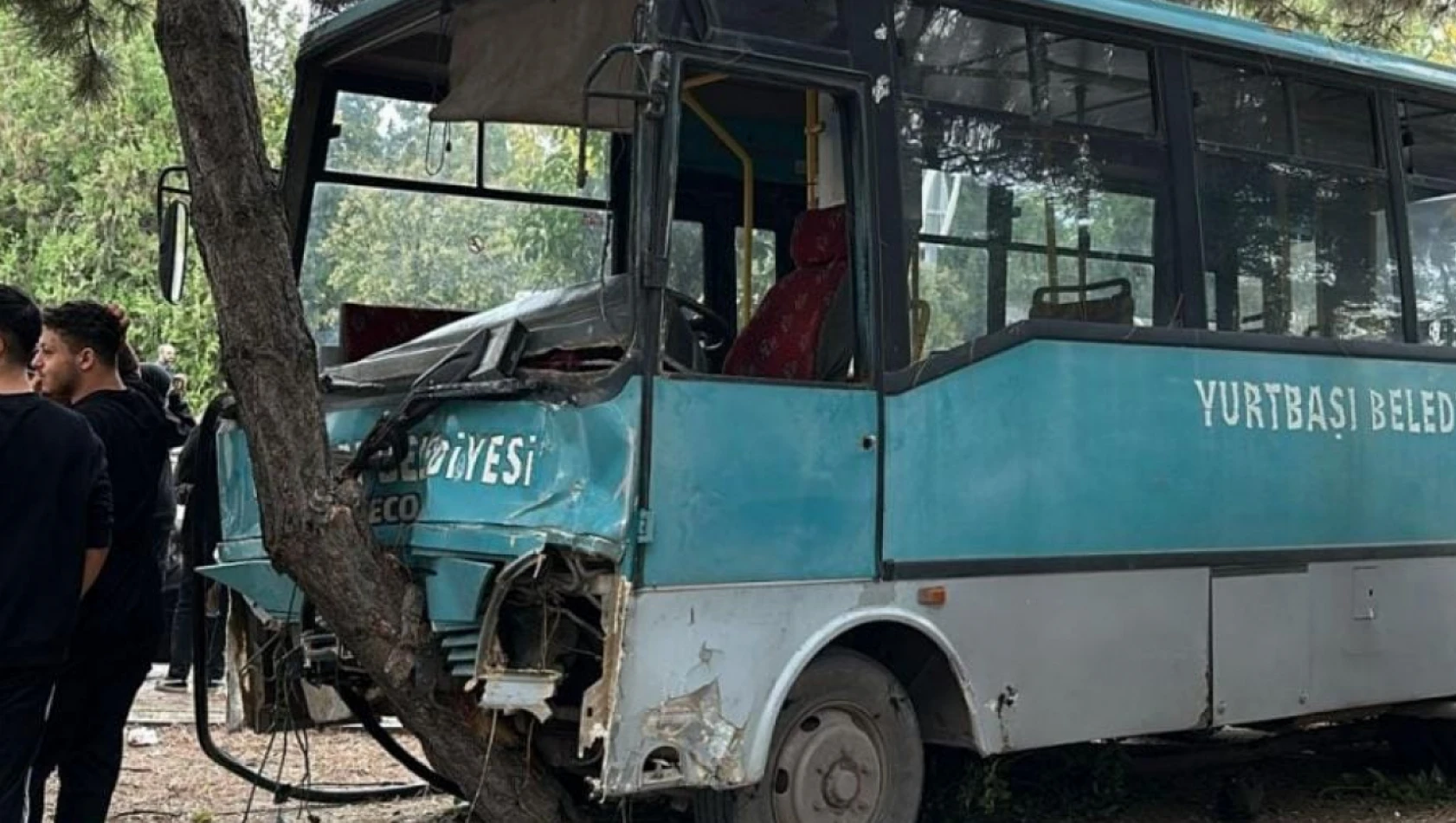 Elazığ'da freni boşalan belediye otobüsü korku dolu anlar yaşattı