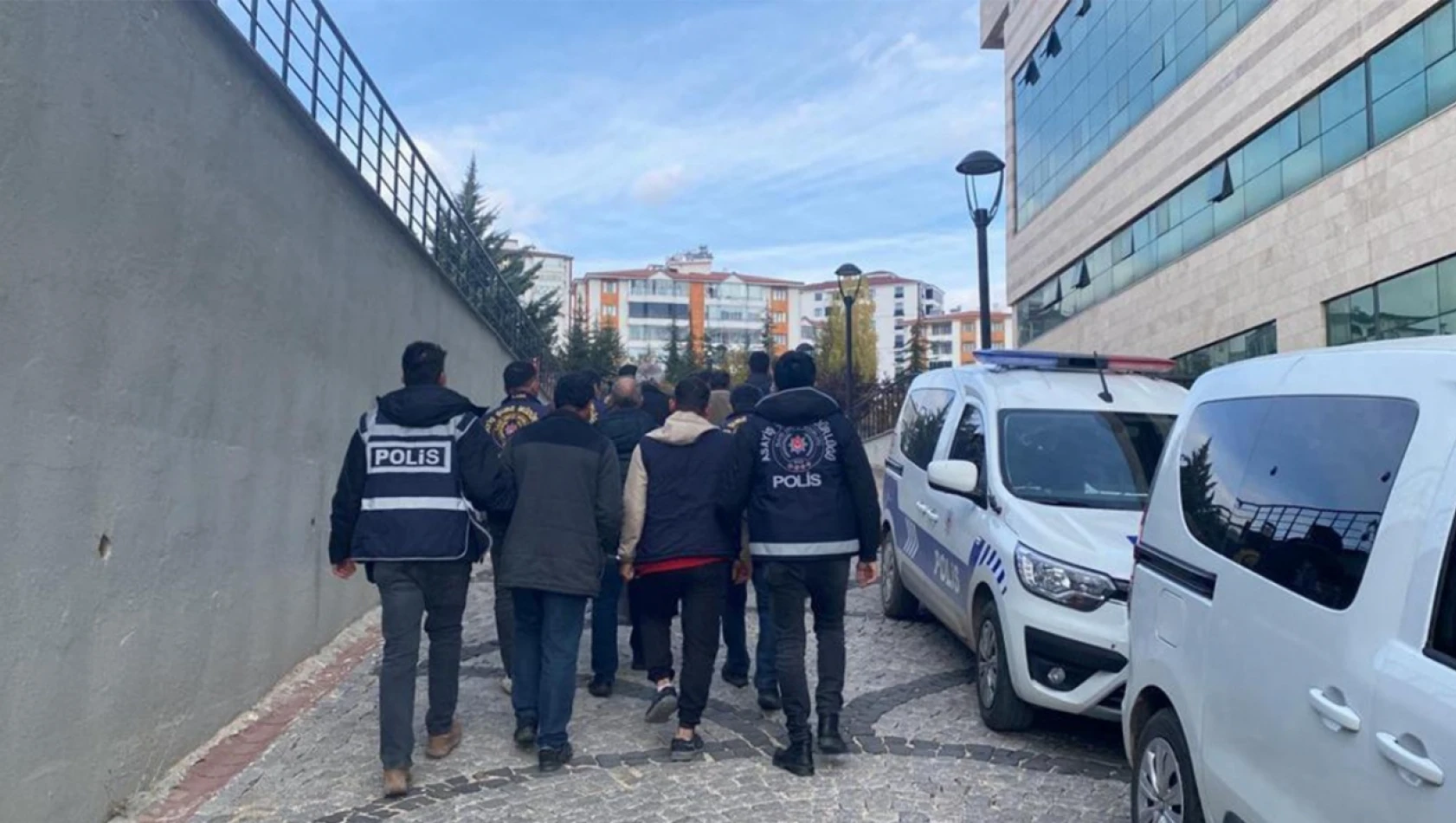 Elazığ'da kesinleşmiş hapis cezası olan 7 zanlı tutuklandı