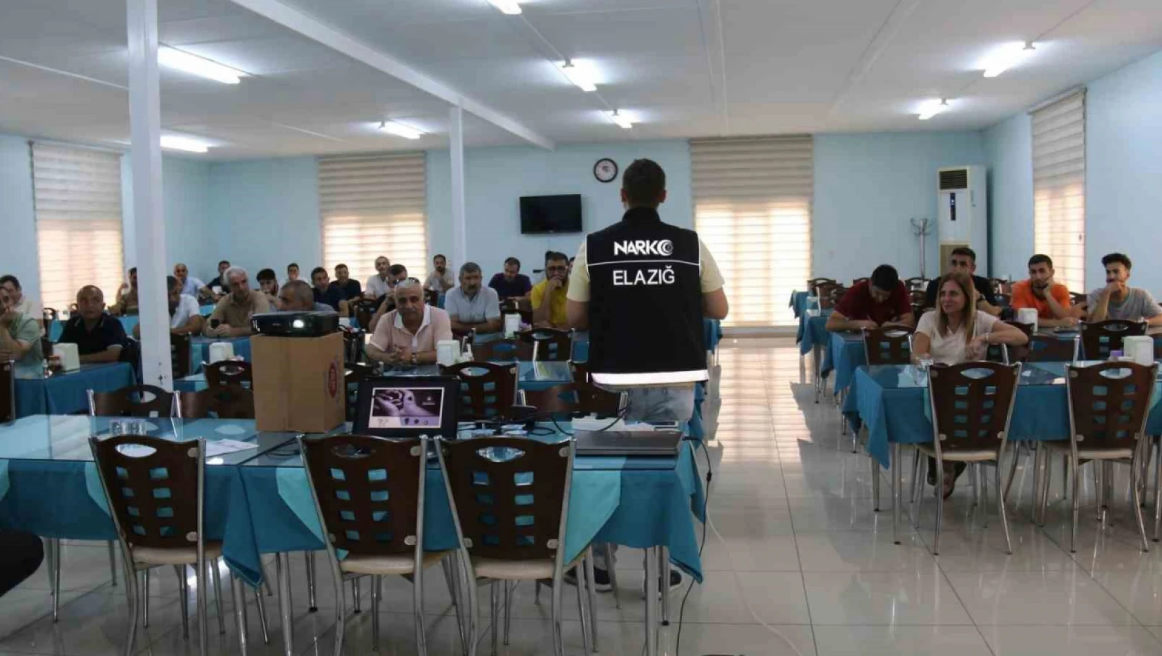 Elazığ'da Orman Müdürlüğü personeline uyuşturucu ile mücadele eğitimi verildi