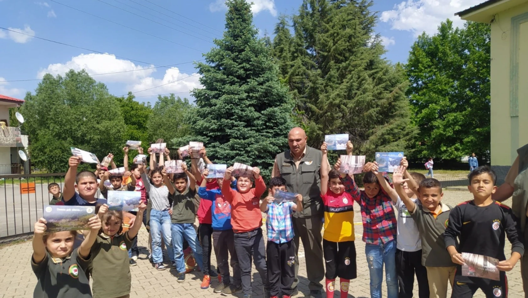 Elazığ'da orman yangınları ile mücadele faaliyetleri sürüyor