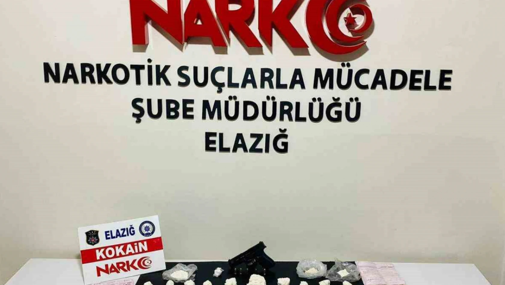 Elazığ'da sokak satıcılarına operasyon: 2 tutuklama