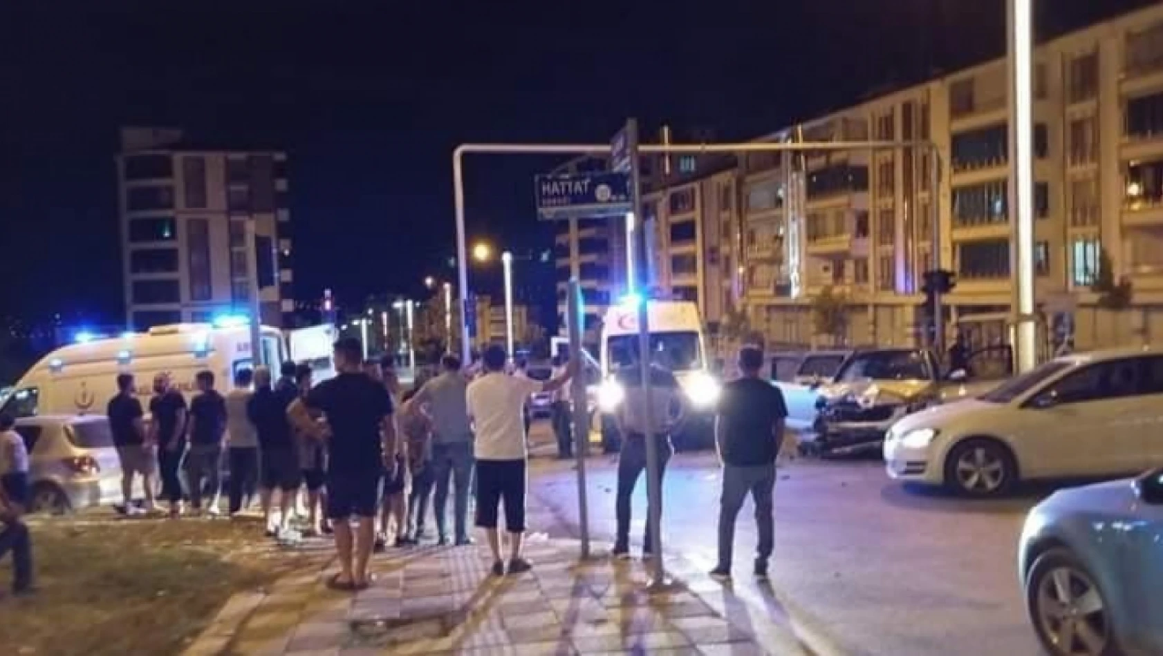 Elazığ'da trafik kazası: 3 yaralı