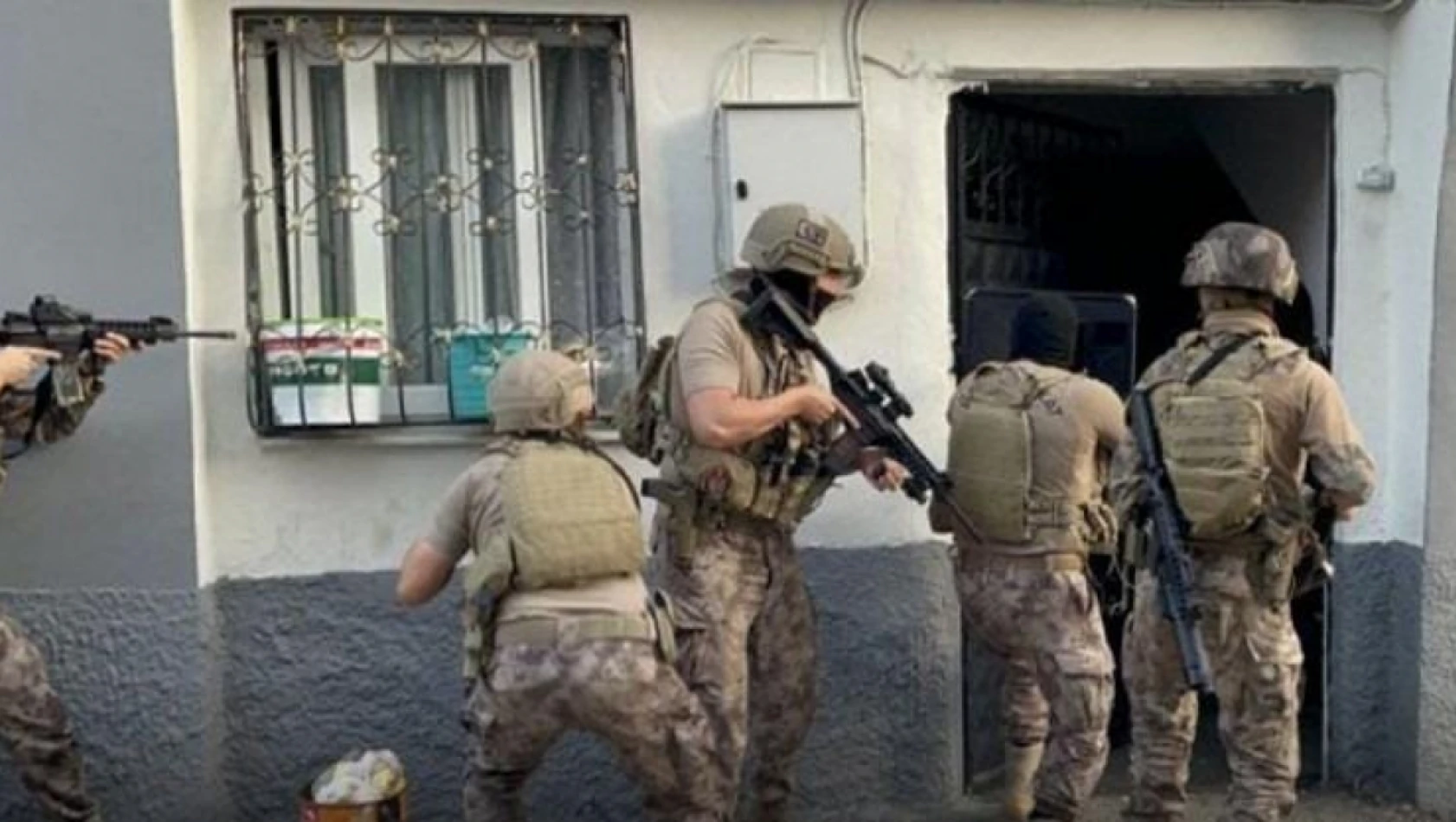 Elazığ dahil 56 ilde 'Kafes' operasyonu: 150 kişi yakalandı
