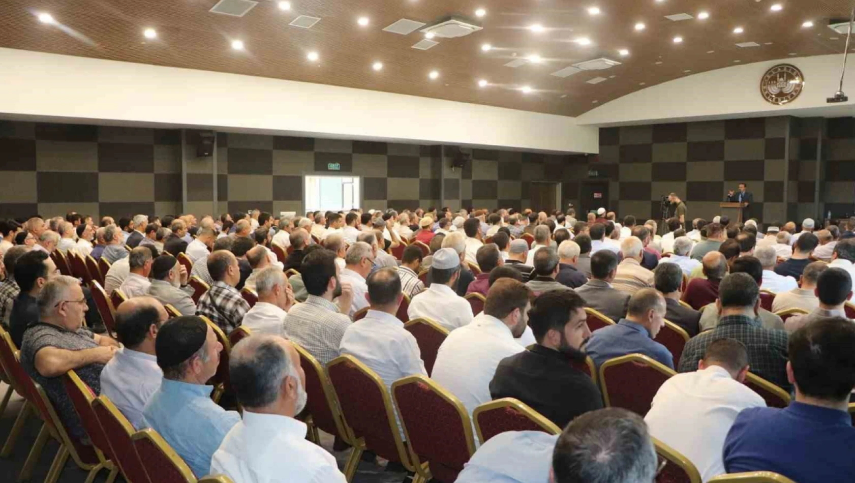 Yaz Kur'an kursları eğitim semineri tamamlandı