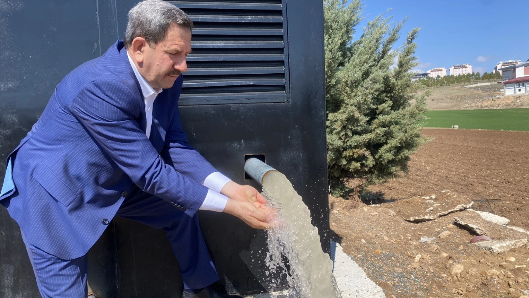 Başkan Akpınar, ilçede yeni bir su kuyusunun açıldığını müjdeledi