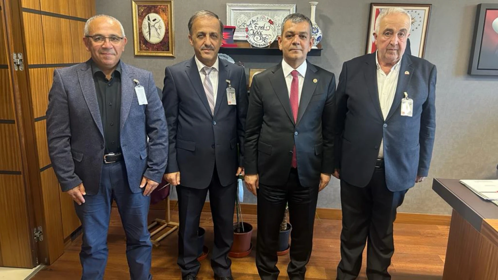 Başkan Erdem ve Menengiç Ankara'da temaslarda bulundu