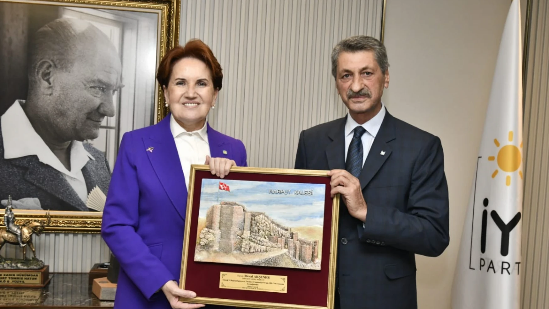 Başkan Yaşar, Genel Başkan Akşener ile bir araya geldi