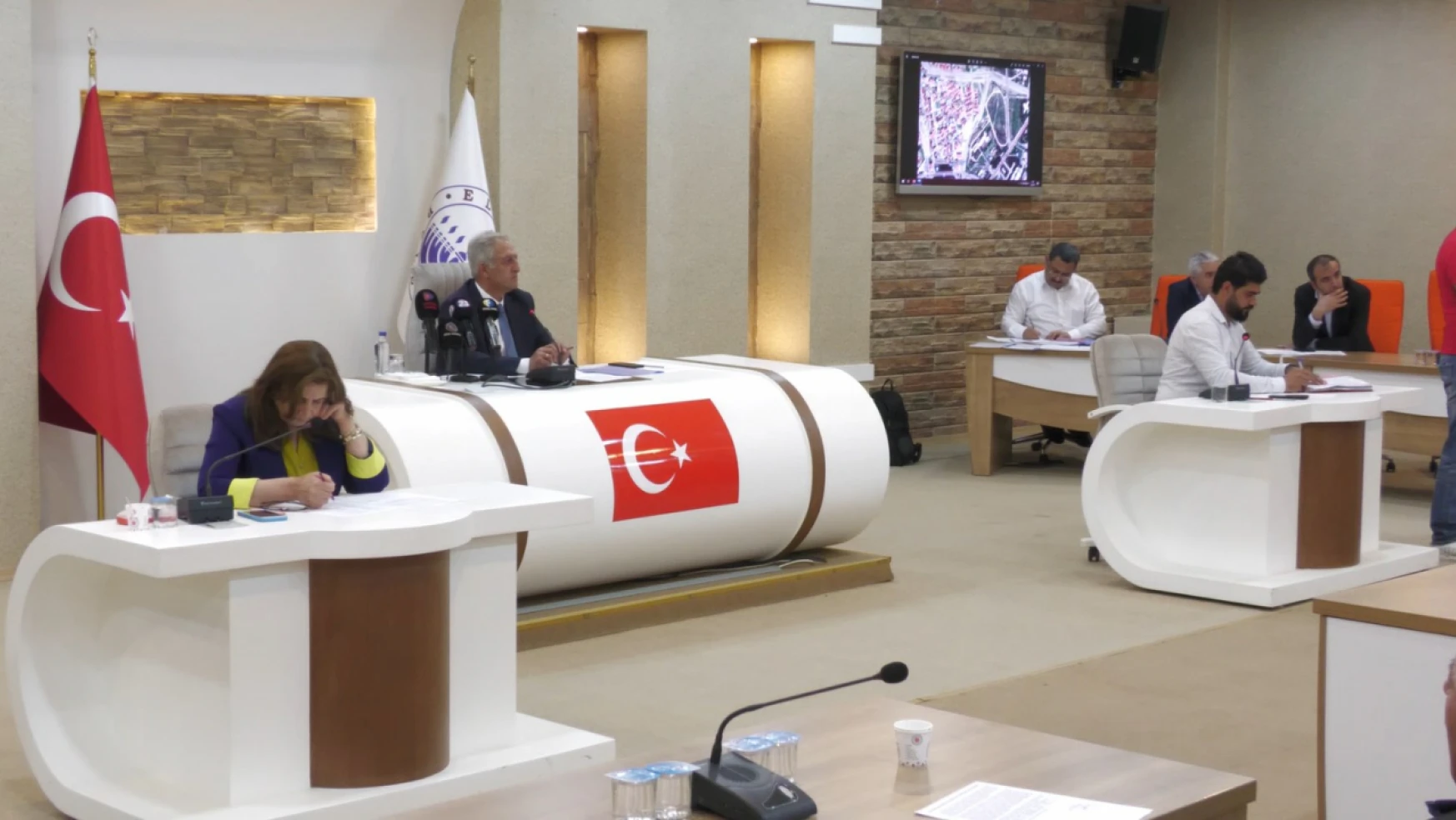 Elazığ Belediye meclisi, haziran ayı oturumlarını tamamladı