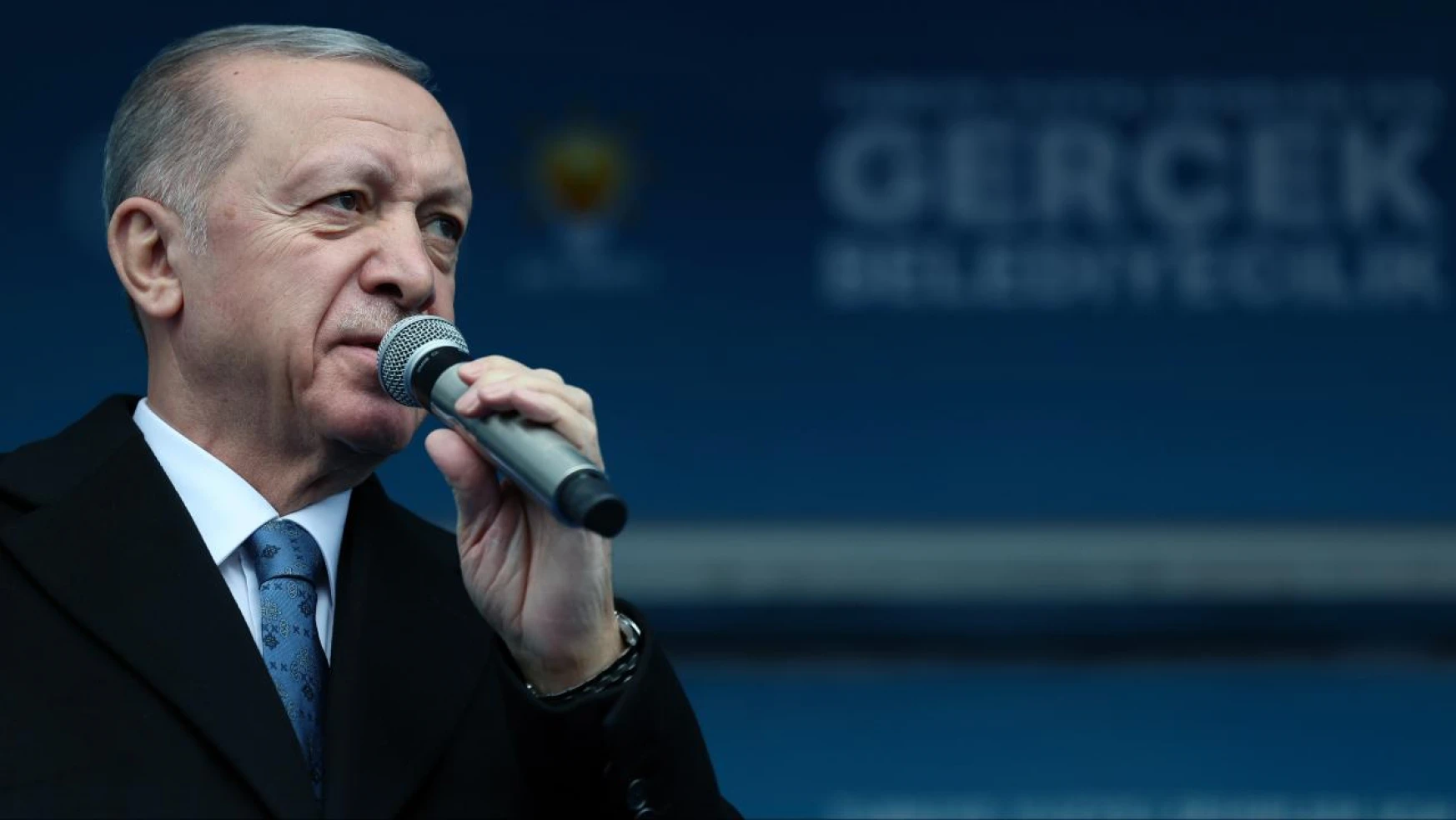 Erdoğan'ın 'değişim' sözleri toplantıya damgasını vurdu! 'Biz 'bitti' demeden bitmez'