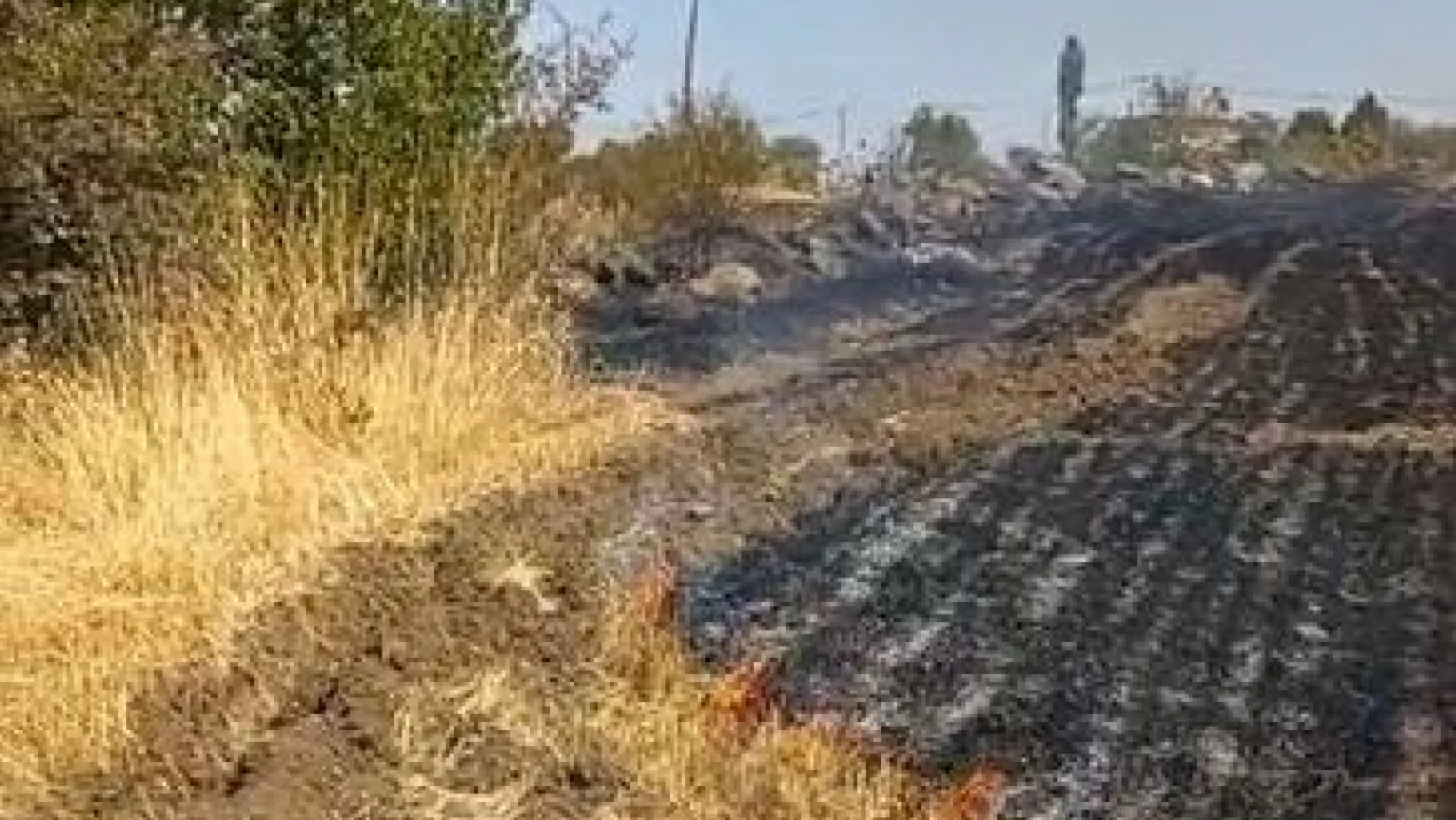 Küllük köyü'nde Tarla Yangını