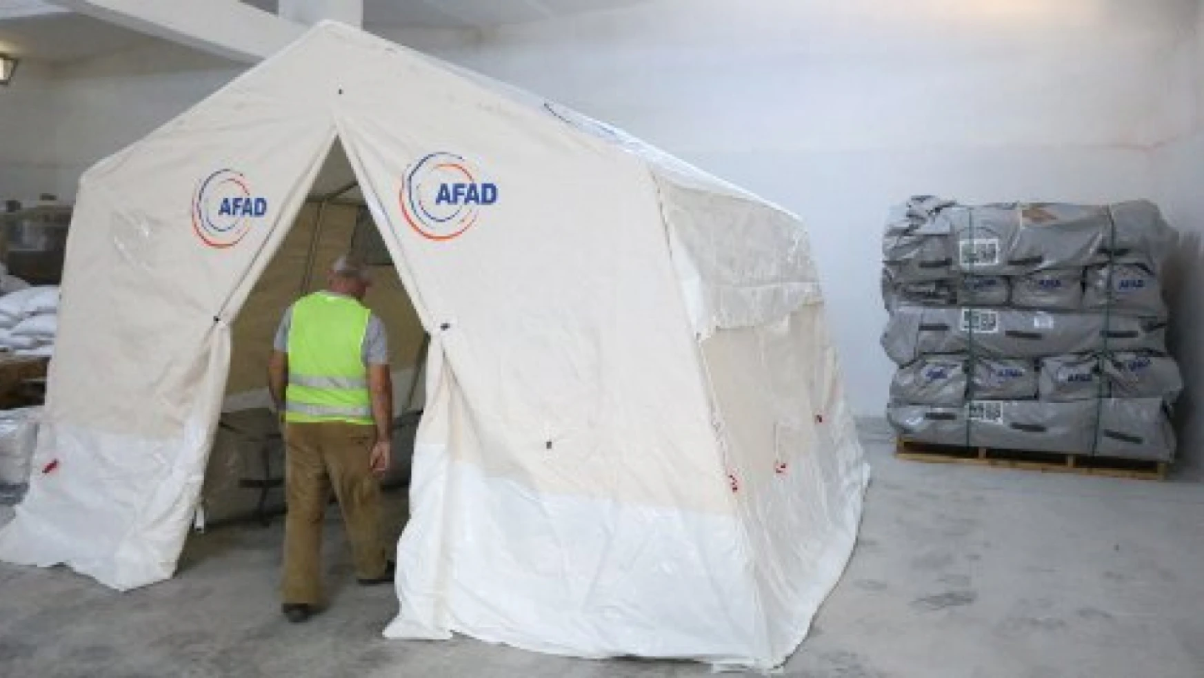 STK platformu, AFAD çadırlarını toplamaya başladı