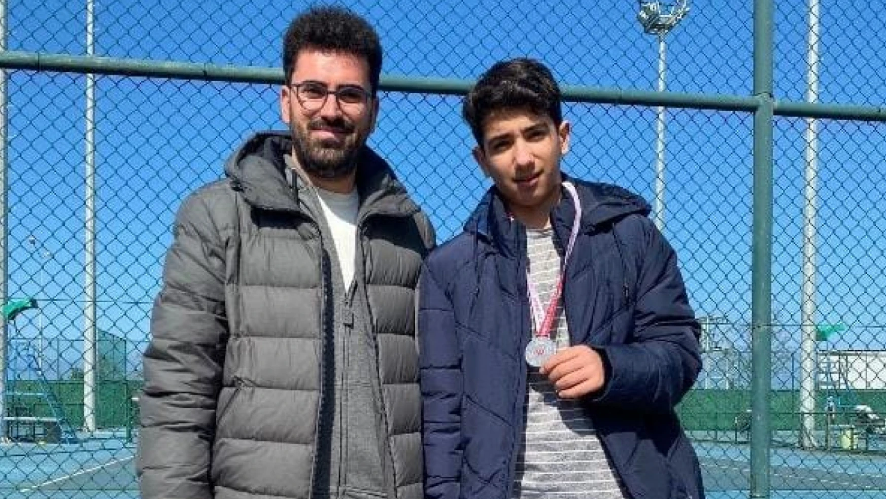 Ulusal tenis turnuvası'nda Elazığ'a ikincilik