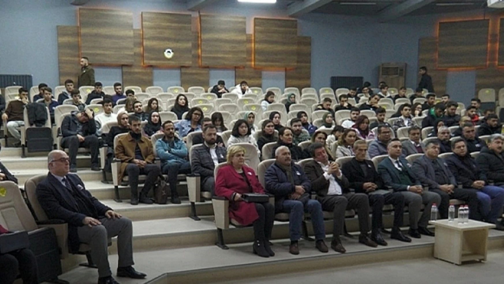 Vatan Şairi Mehmet Akif Ersoy adına Fırat Üniversitesinde Anma Töreni