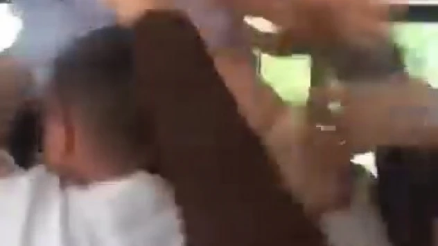 Elazığ'da kadınların otobüste kavgası kameraya yansıdı