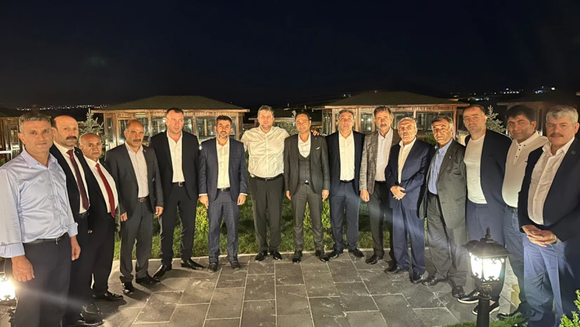 Milletvekili Nazırlı, muhtarlarla Ankara'da buluştu