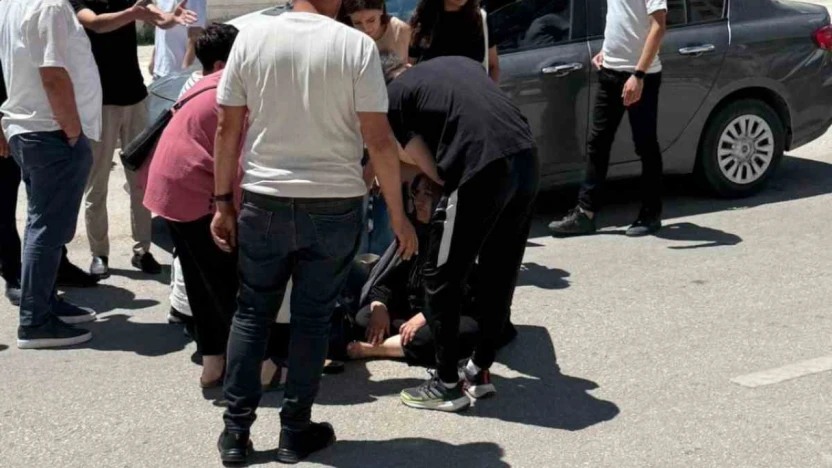 Elazığ'da otomobilin çarptığı yaya yaralandı